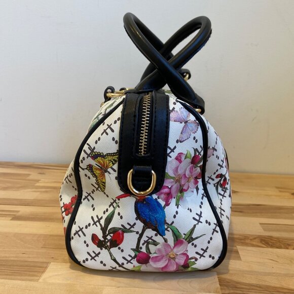 Feggi Floral Bird Print shoulder Bag With Black Handles & Gold-Tone Accents - Picture 5 of 11